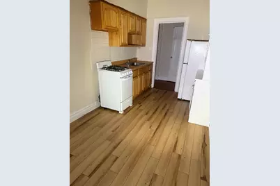 821 Bergen Ave #C03, Jersey City, NJ 07306 - Photo 2