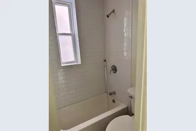 110 Lincoln St #4/2L, Jersey City, NJ 07307 - Photo 6