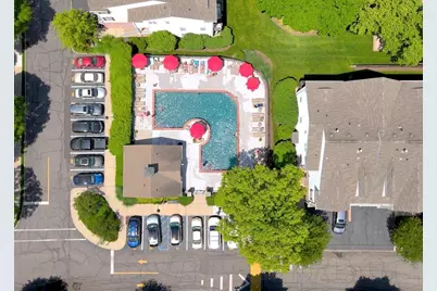 4 Boatworks Dr, Bayonne, NJ 07002 - Photo 2