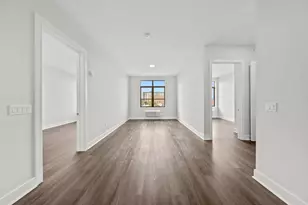 121 34th St, Union City, NJ 07087 - Photo 6