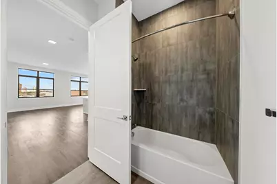 121 34th St #303, Union City, NJ 07087 - Photo 8