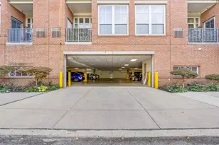 55 Mallory Ave, Jersey City, NJ 07305 - Photo 24