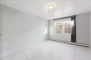 116 71st St, Guttenberg, NJ 07093 - Photo 2