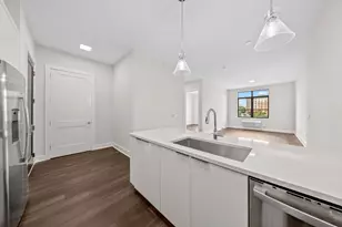 121 34th St, Union City, NJ 07087 - Photo 2