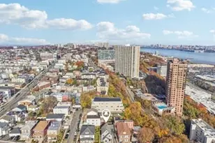 7 Laird Pl, Cliffside Park, NJ 07010 - Photo 6