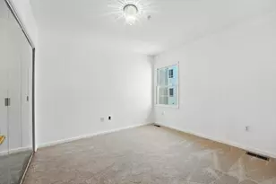 252 The Promenade, Edgewater, NJ 07020 - Photo 12