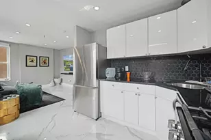 292 7th St, Jersey City, NJ 07302 - Photo 4