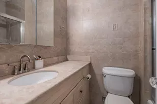 7002 Blvd E, Guttenberg, NJ 07093 - Photo 14