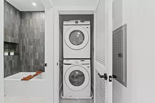 433 Central Ave, Jersey City, NJ 07307 - Photo 8