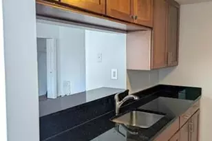 227 Christopher Columbus Dr, Jersey City, NJ 07302 - Photo 4