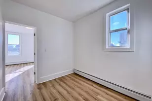 212 15th St, Jersey City, NJ 07310 - Photo 6