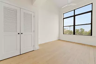 300 Communipaw Ave, Jersey City, NJ 07304 - Photo 12