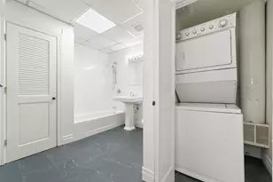 300 Communipaw Ave, Jersey City, NJ 07304 - Photo 30