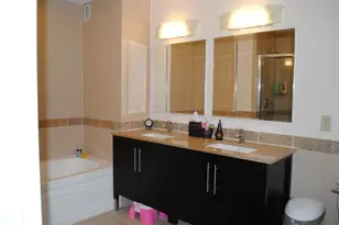 20 Newport Pkwy, Jersey City, NJ 07310 - Photo 4