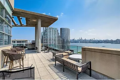 20 Newport Parkway #2111, Jersey City, NJ 07310 - Photo 10