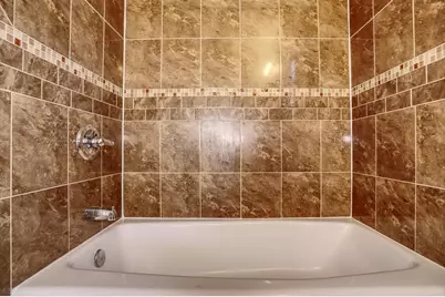 24 Emerson Ave #2, Jersey City, NJ 07306 - Photo 26