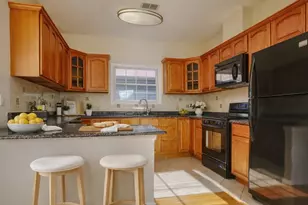 24 Emerson Ave, Jersey City, NJ 07306 - Photo 2