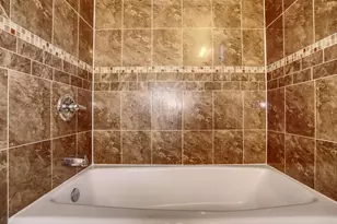 24 Emerson Ave, Jersey City, NJ 07306 - Photo 18