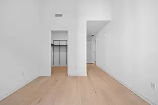 155 Bay St, Jersey City, NJ 07302 - Photo 16