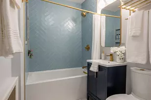 131 Kensington Ave, Jersey City, NJ 07304 - Photo 8