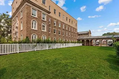 126 Delaware Ave #12, Jersey City, NJ 07306 - Photo 20