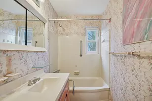 15 Towers St, Jersey City, NJ 07035 - Photo 28