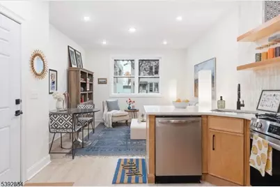 111 Clarke Ave #1, Jersey City, NJ 07304 - Photo 4