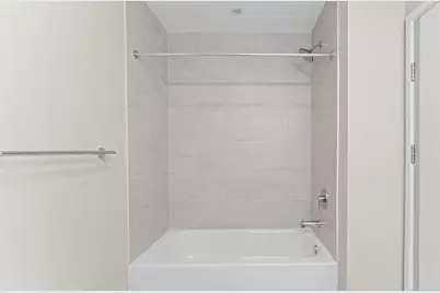 475 Communipaw Ave #408, Jersey City, NJ 07304 - Photo 16