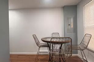 375 Whiton St, Jersey City, NJ 07304 - Photo 8