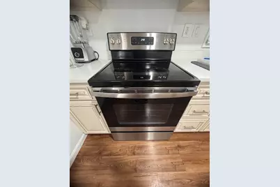 375 Whiton St, Jersey City, NJ 07304 - Photo 12