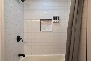 375 Whiton St, Jersey City, NJ 07304 - Photo 20