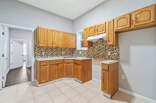 162 Clerk St, Jersey City, NJ 07305 - Photo 4