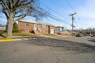 23 Arn Terrace, Secaucus, NJ 07094 - Photo 2