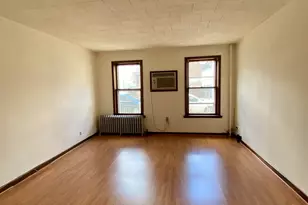 16 Perrine Ave, Jersey City, NJ 07306 - Photo 4