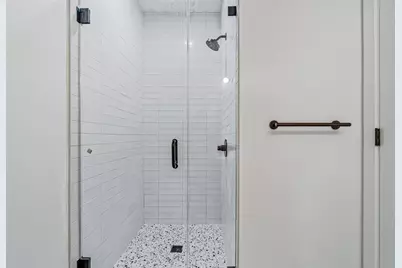 293 Fairmount Ave #404, Jersey City, NJ 07306 - Photo 18