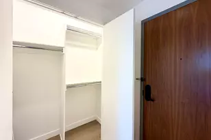 75 Park Ln S, Jersey City, NJ 07310 - Photo 14