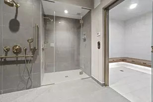 75 Park Ln S, Jersey City, NJ 07310 - Photo 36