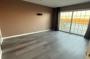 76 Lyon Ct, Jersey City, NJ 07305 - Photo 24