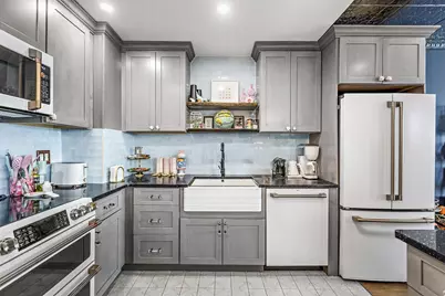 110 Shearwater Ct East #33, Jersey City, NJ 07305 - Photo 8