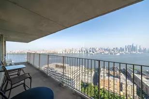 6040 Blvd E, West New York, NJ 07093 - Photo 16