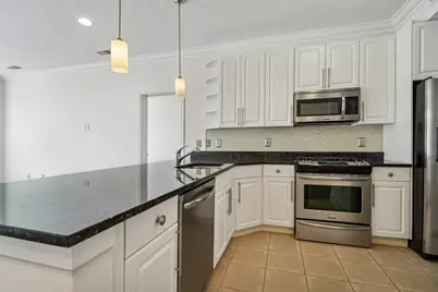 915 Madison St #5B, Hoboken, NJ 07030 - Photo 2