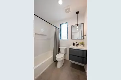 827 Pavonia Ave #3, Jersey City, NJ 07306 - Photo 8