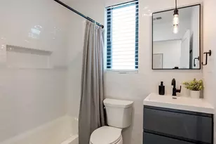 827 Pavonia Ave, Jersey City, NJ 07306 - Photo 8