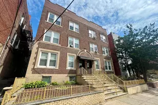 226 Avenue B, Bayonne, NJ 07002 - Photo 1