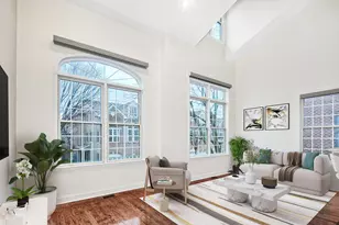 126 Abbie Ct, Guttenberg, NJ 07093 - Photo 4