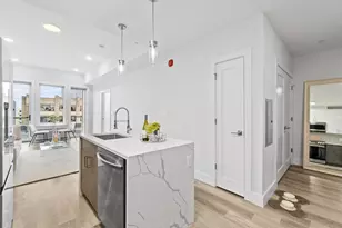 412 Whiton St, Jersey City, NJ 07304 - Photo 6