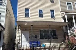 189 Van Horne St, Jersey City, NJ 07304 - Photo 12