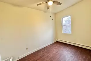 189 Van Horne St, Jersey City, NJ 07304 - Photo 10