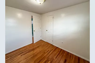 57 Suburbia Ct #2, Jersey City, NJ 07305 - Photo 8