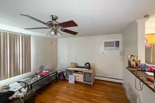 57 Suburbia Ct, Jersey City, NJ 07305 - Photo 2